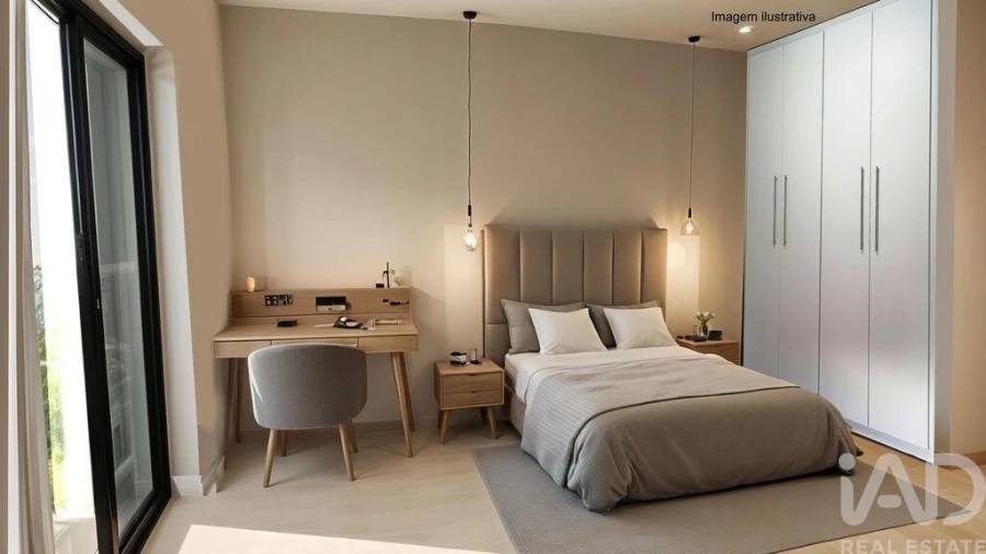 Apartamento T2 para Venda em Corroios Foto 7