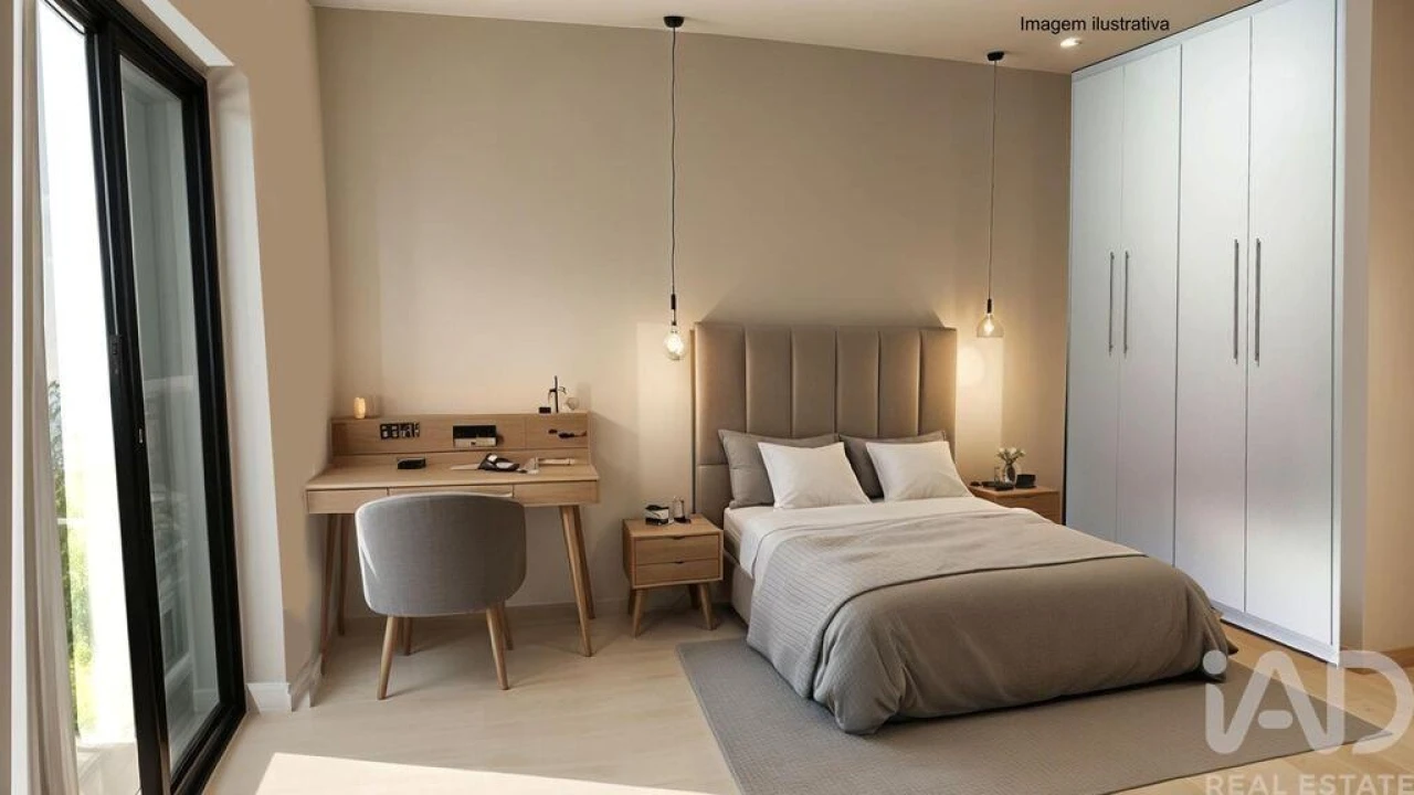 Apartamento T2 para Venda em Corroios Foto 7