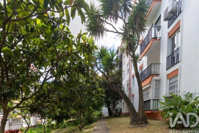 Apartamento T3 para Venda em Santo António dos Cavaleiros e Frielas