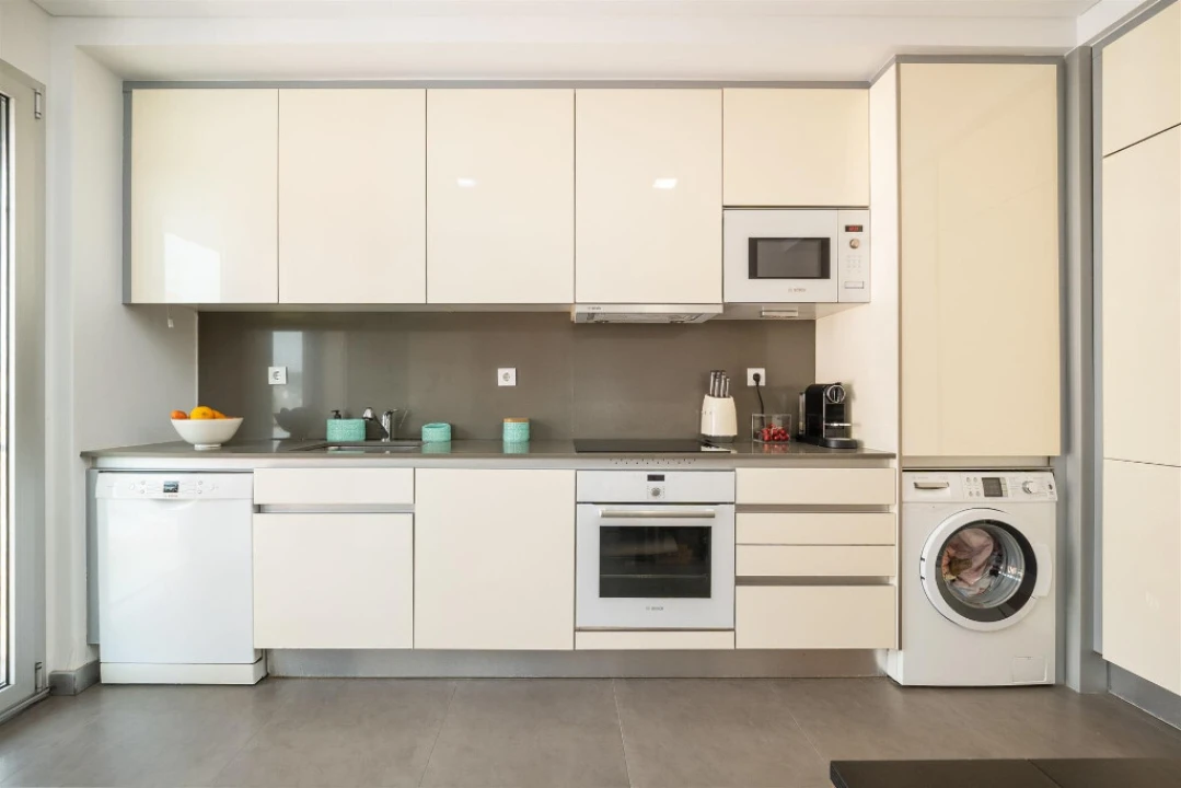 Apartamento T3 para Venda em Santo Antonio dos Olivais Foto 10