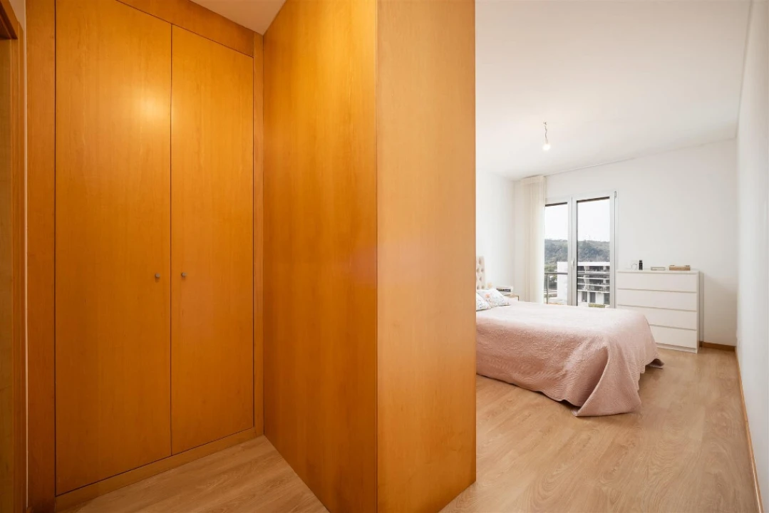 Apartamento T3 para Venda em Santo Antonio dos Olivais Foto 17