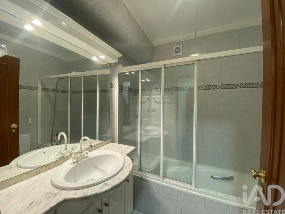 Apartamento T3 para Arrendamento em Paranhos Foto 13