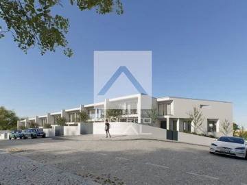 Moradia T3 para Venda em Gondomar (São Cosme), Valbom e Jovim