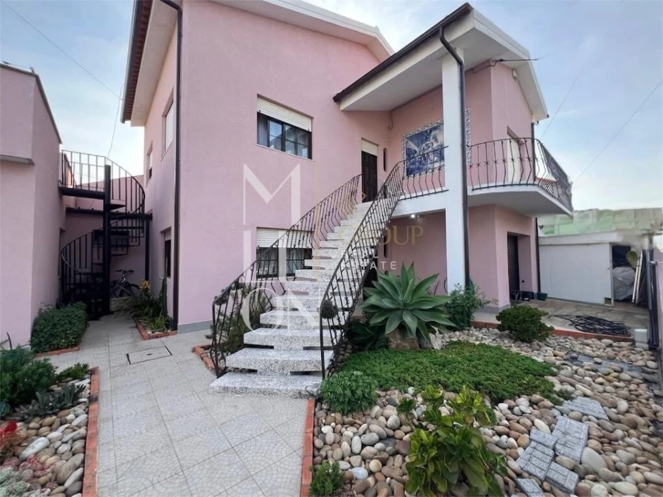 Moradia T4 para Venda em Aguçadoura e Navais Foto 1