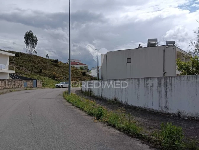 Terreno para Venda em Campo e Sobrado Foto 20