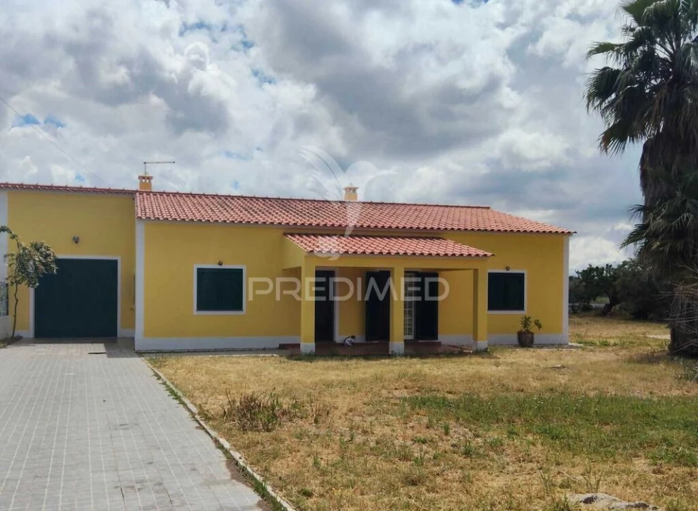 Moradia T3 para Venda em Glória do Ribatejo e Granho Foto 2