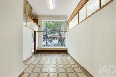 Loja para Arrendamento em Arroios