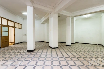 Loja para Arrendamento em Arroios