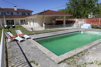 Moradia T5 para Venda em Lousã e Vilarinho