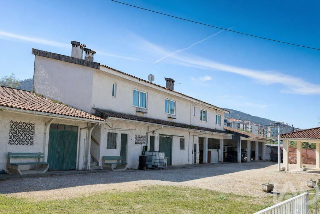 Moradia T5 para Venda em Lousã e Vilarinho Foto 8