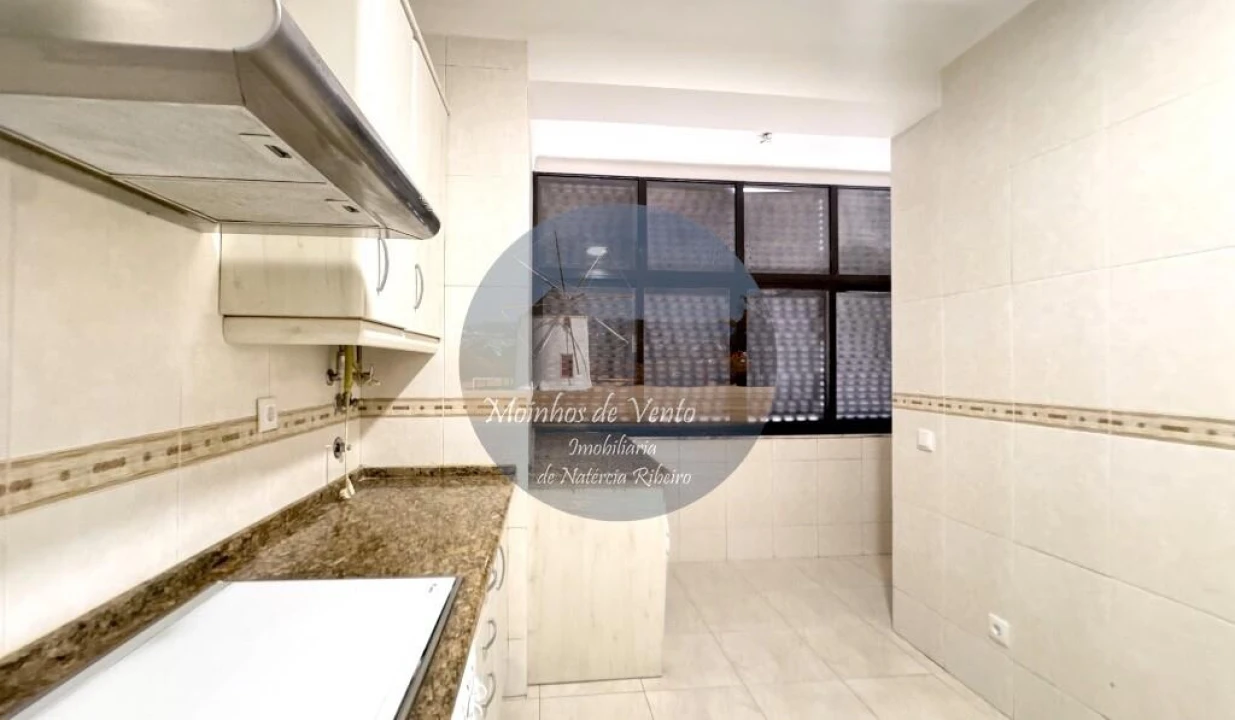 Apartamento T2 para Venda em Barreiro e Lavradio Foto 5