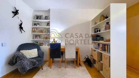 Apartamento T3 para Venda em Póvoa de Varzim, Beiriz e Argivai