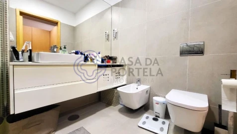 Apartamento T3 para Venda em Póvoa de Varzim, Beiriz e Argivai
