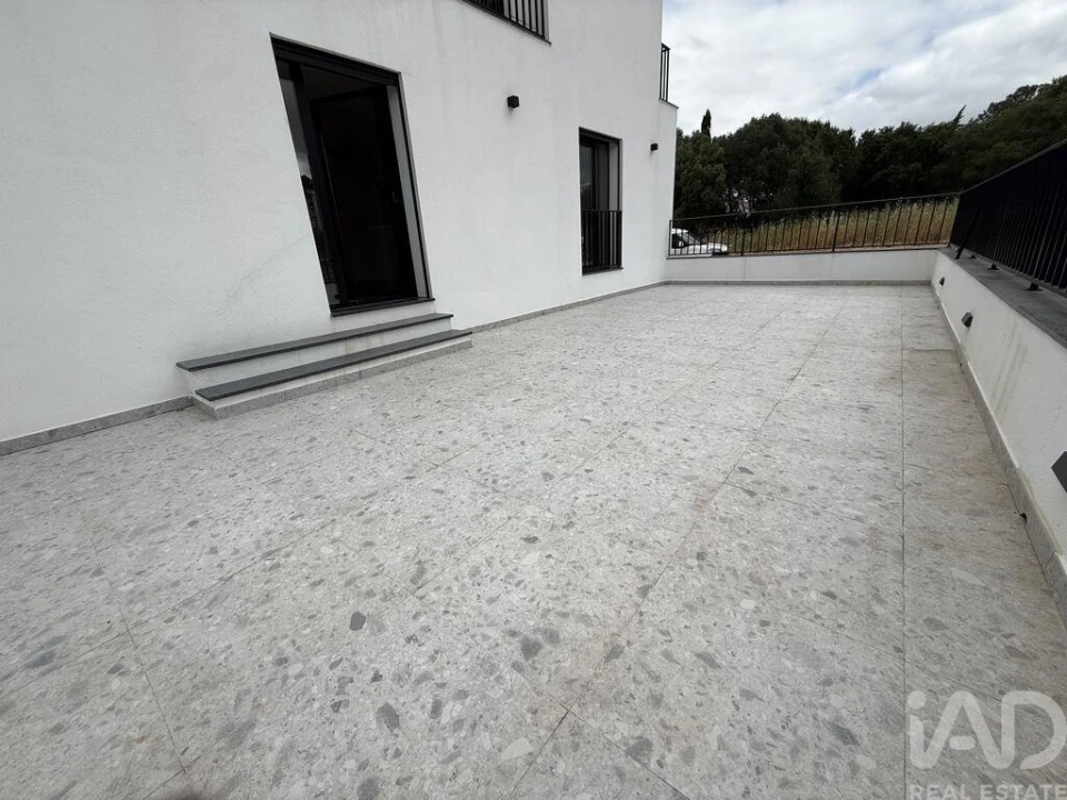 Apartamento T2 para Venda em Alcabideche Foto 4