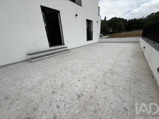 Apartamento T2 para Venda em Alcabideche Foto 4