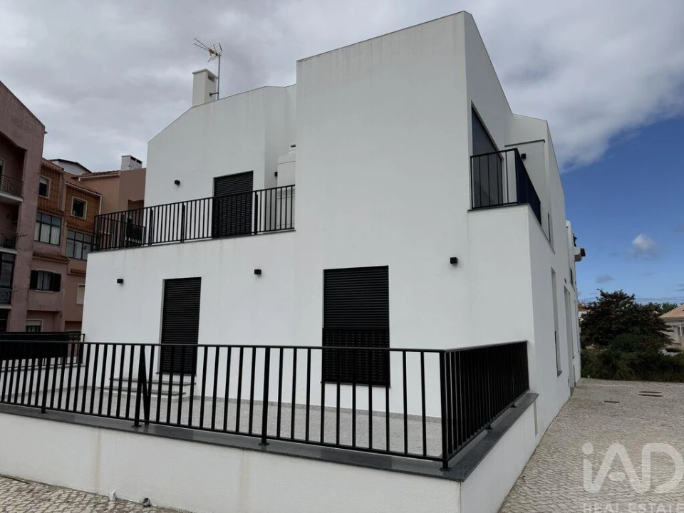 Apartamento T2 para Venda em Alcabideche Foto 12