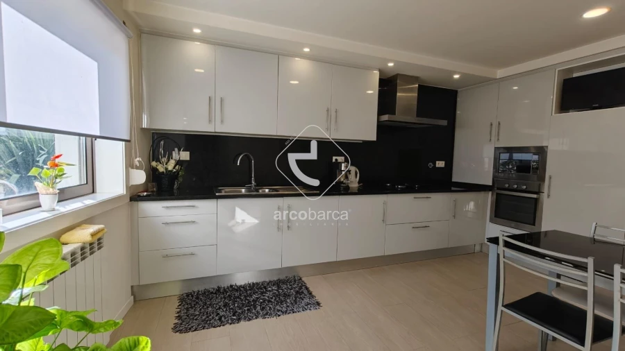 Moradia T2 para Venda em Cunha Foto 8
