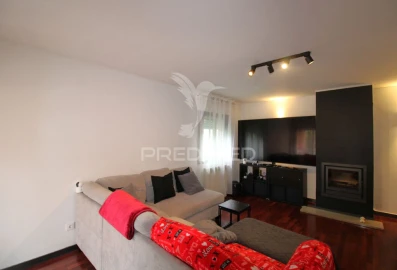 Apartamento T3 para Venda em Baguim do Monte (Rio Tinto)