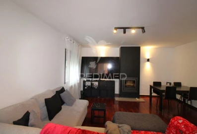 Apartamento T3 para Venda em Baguim do Monte (Rio Tinto)