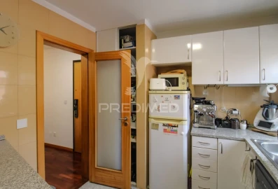 Apartamento T3 para Venda em Baguim do Monte (Rio Tinto)
