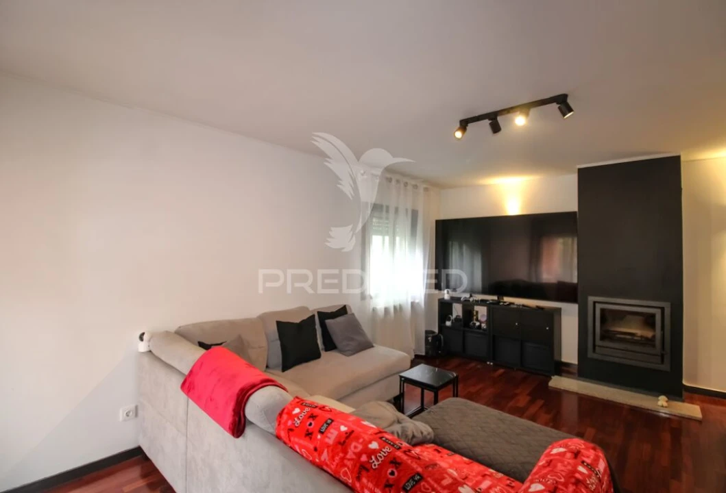 Apartamento T3 para Venda em Baguim do Monte (Rio Tinto) Foto 5
