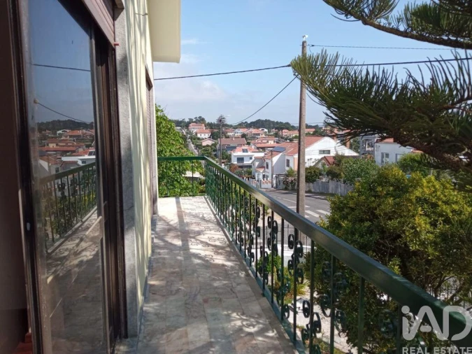 Moradia T5 para Venda em Rio de Mouro Foto 32