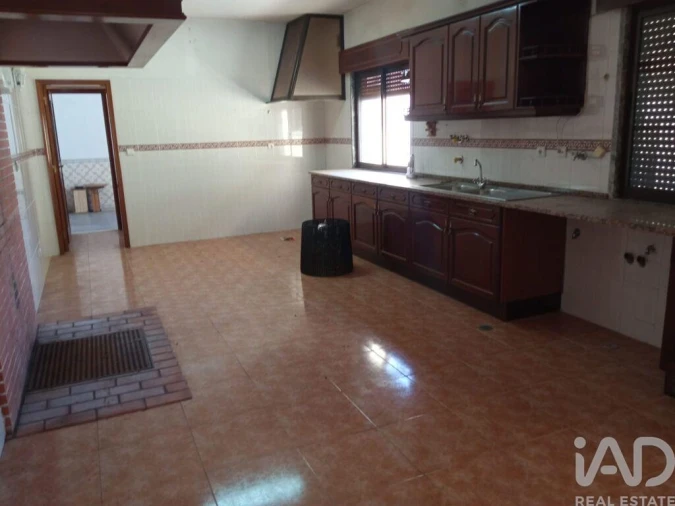 Moradia T5 para Venda em Rio de Mouro Foto 4