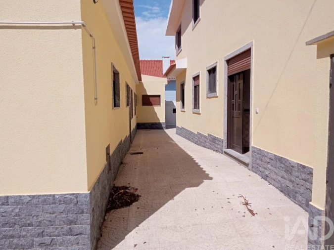Moradia T5 para Venda em Rio de Mouro Foto 28