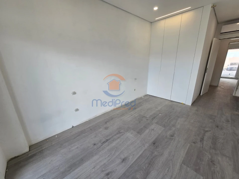 Apartamento T3 para Venda em Ramada e Caneças Foto 24