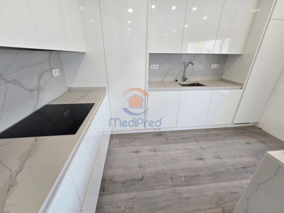 Apartamento T3 para Venda em Ramada e Caneças Foto 6