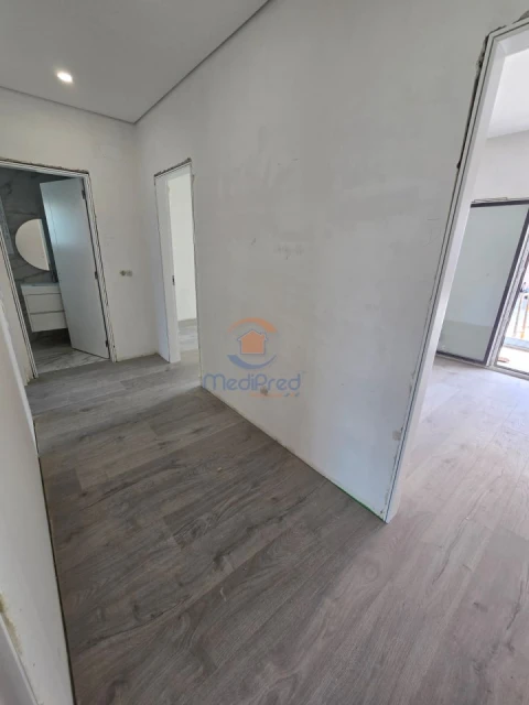 Apartamento T3 para Venda em Ramada e Caneças