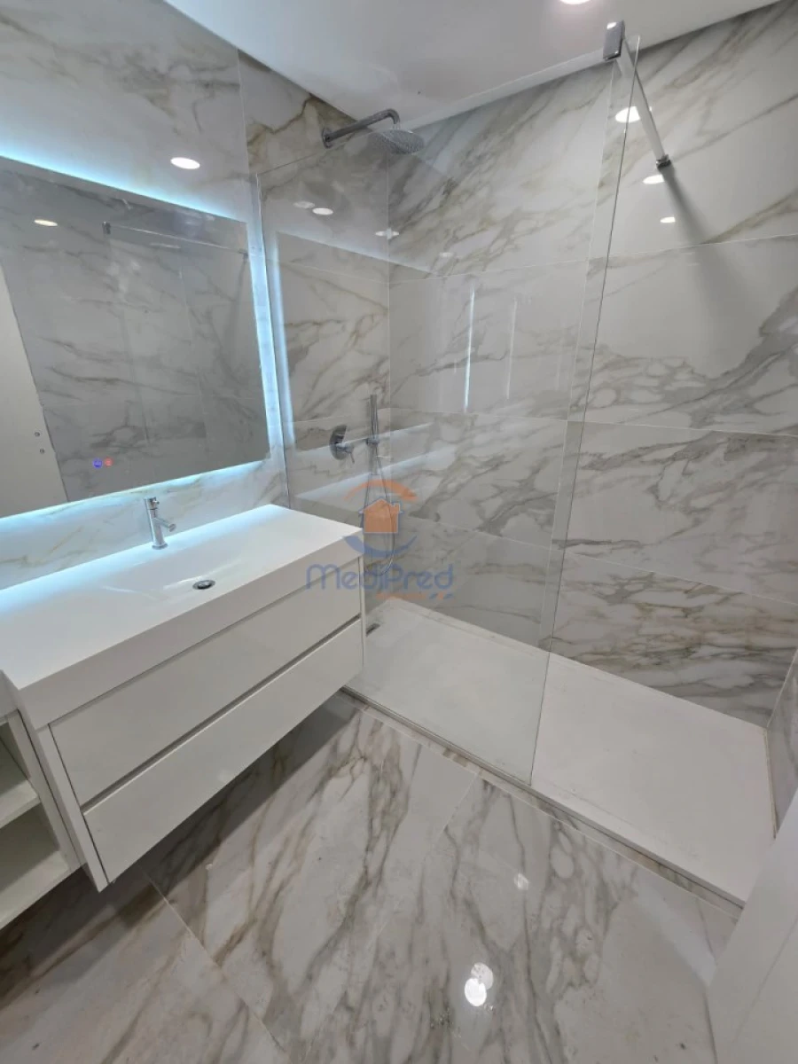 Apartamento T3 para Venda em Ramada e Caneças Foto 19