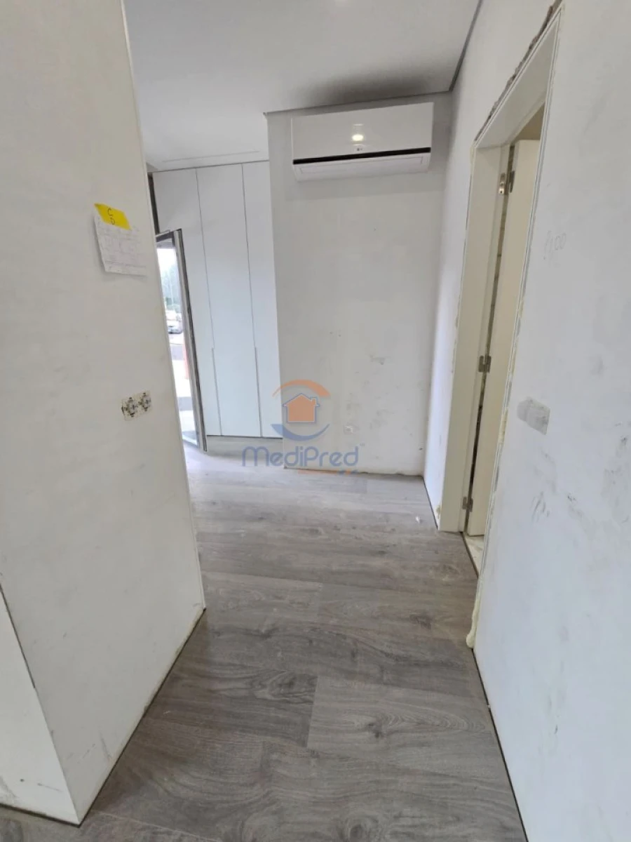 Apartamento T3 para Venda em Ramada e Caneças Foto 14