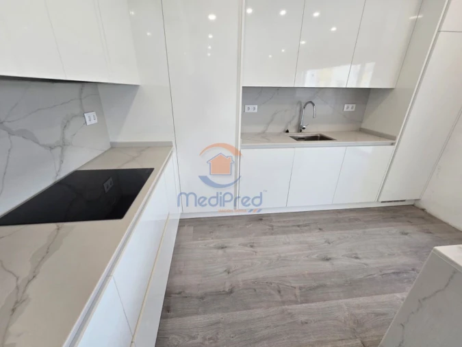 Apartamento T3 para Venda em Ramada e Caneças Foto 6
