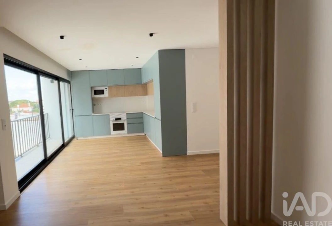 Apartamento T2 para Venda em Alcabideche Foto 3