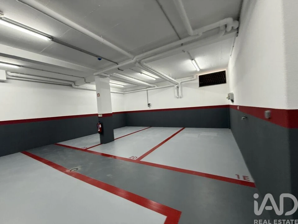 Apartamento T2 para Venda em Alcabideche Foto 16
