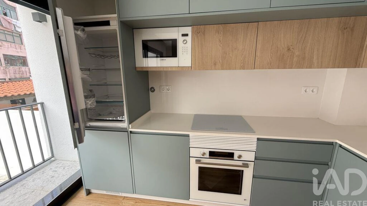 Apartamento T2 para Venda em Alcabideche Foto 5