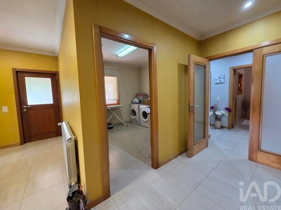Moradia T4 para Venda em Santa Comba Dão e Couto do Mosteiro Foto 27