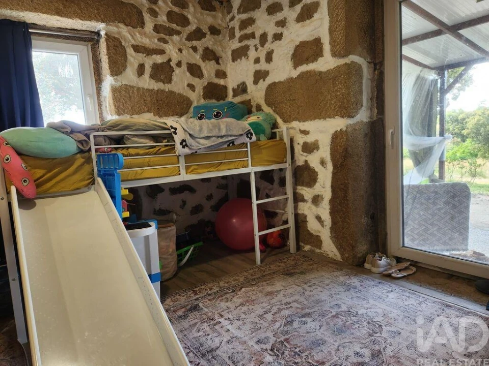 Moradia T1 para Venda em Escalos de Baixo e Mata Foto 20