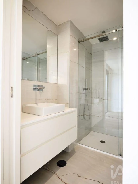 Apartamento T1 para Venda em Anta e Guetim