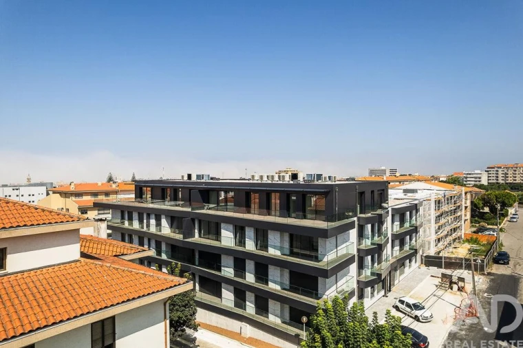 Apartamento T1 para Venda em Anta e Guetim Foto 3