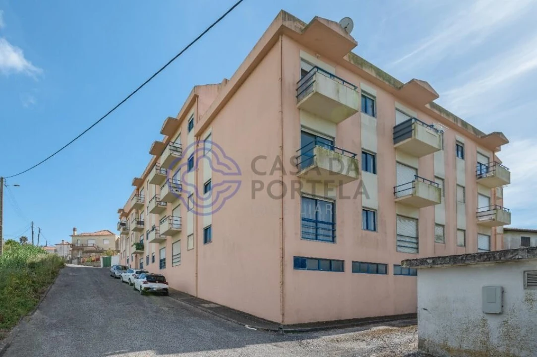 Apartamento T2 para Venda em Atouguia da Baleia Foto 31
