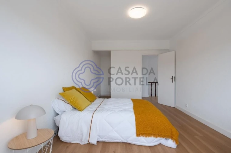 Apartamento T2 para Venda em Atouguia da Baleia Foto 28