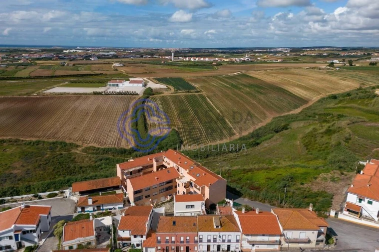 Apartamento T2 para Venda em Atouguia da Baleia Foto 5