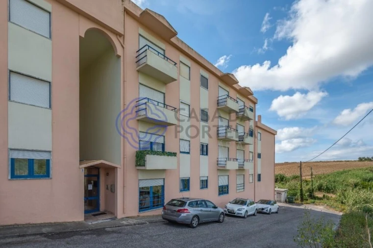 Apartamento T2 para Venda em Atouguia da Baleia Foto 7