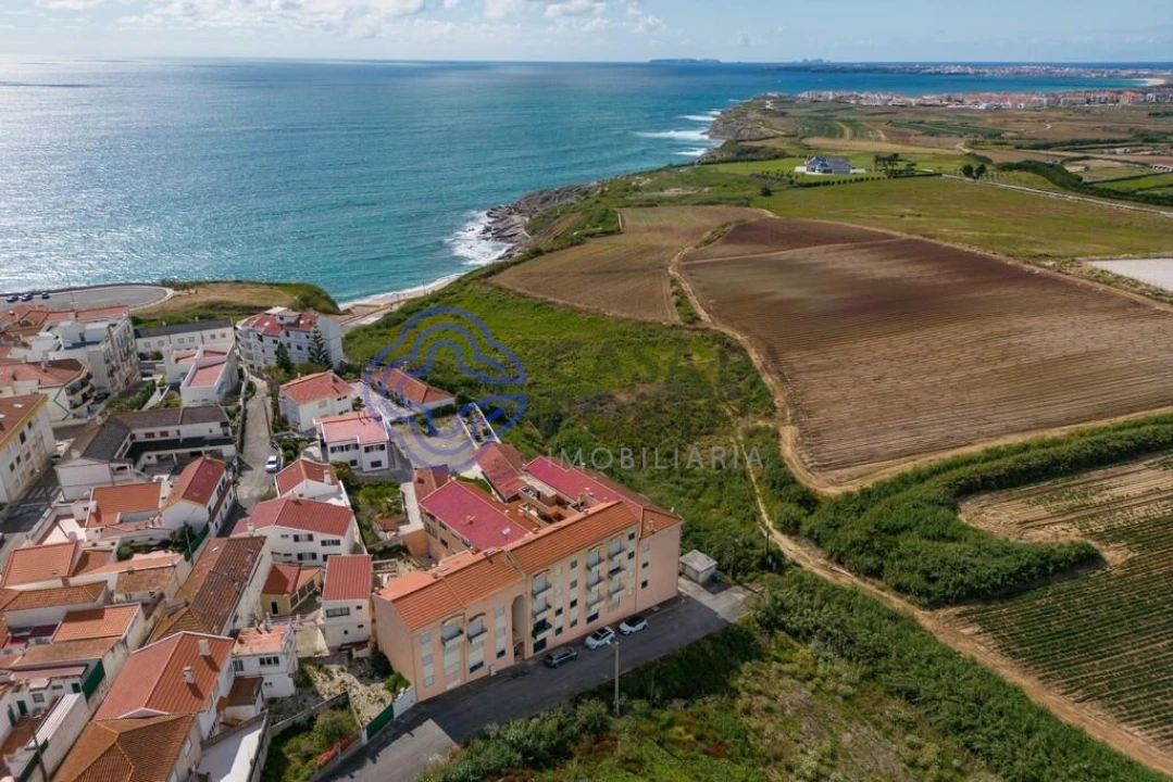 Apartamento T2 para Venda em Atouguia da Baleia Foto 2