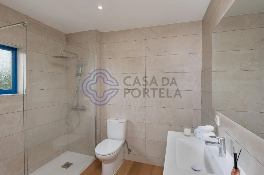 Apartamento T2 para Venda em Atouguia da Baleia Foto 30