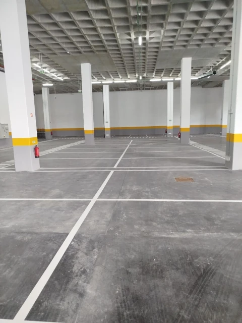 Armazém para Arrendamento em Sacavém e Prior Velho