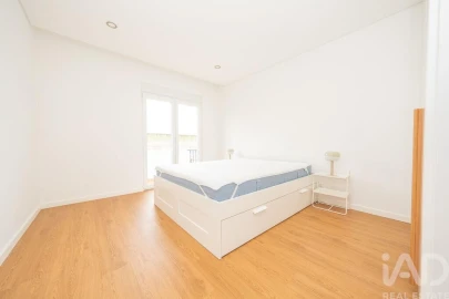 Apartamento T2 para Venda em Setubal (São Sebastião)