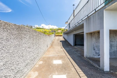 Moradia T5 para Venda em Ponta do Pargo